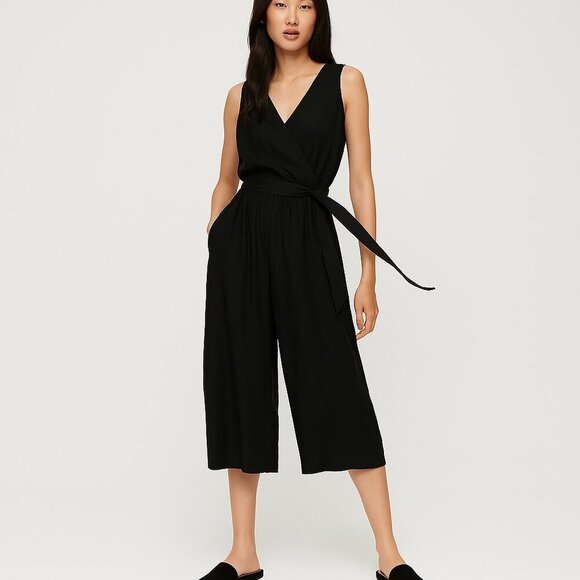 Aritzia Babaton Womens XS Wide Leg Cropped Black Jumpsuit Cocktail Formal Capri - Picture 1 of 5